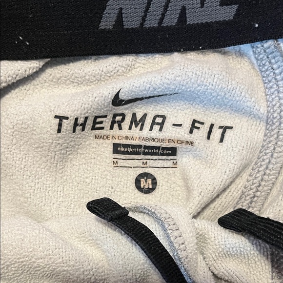 Men’s Nike Heather Gray Therma Fit Athletic Pants Size M - Picture 2 of 6